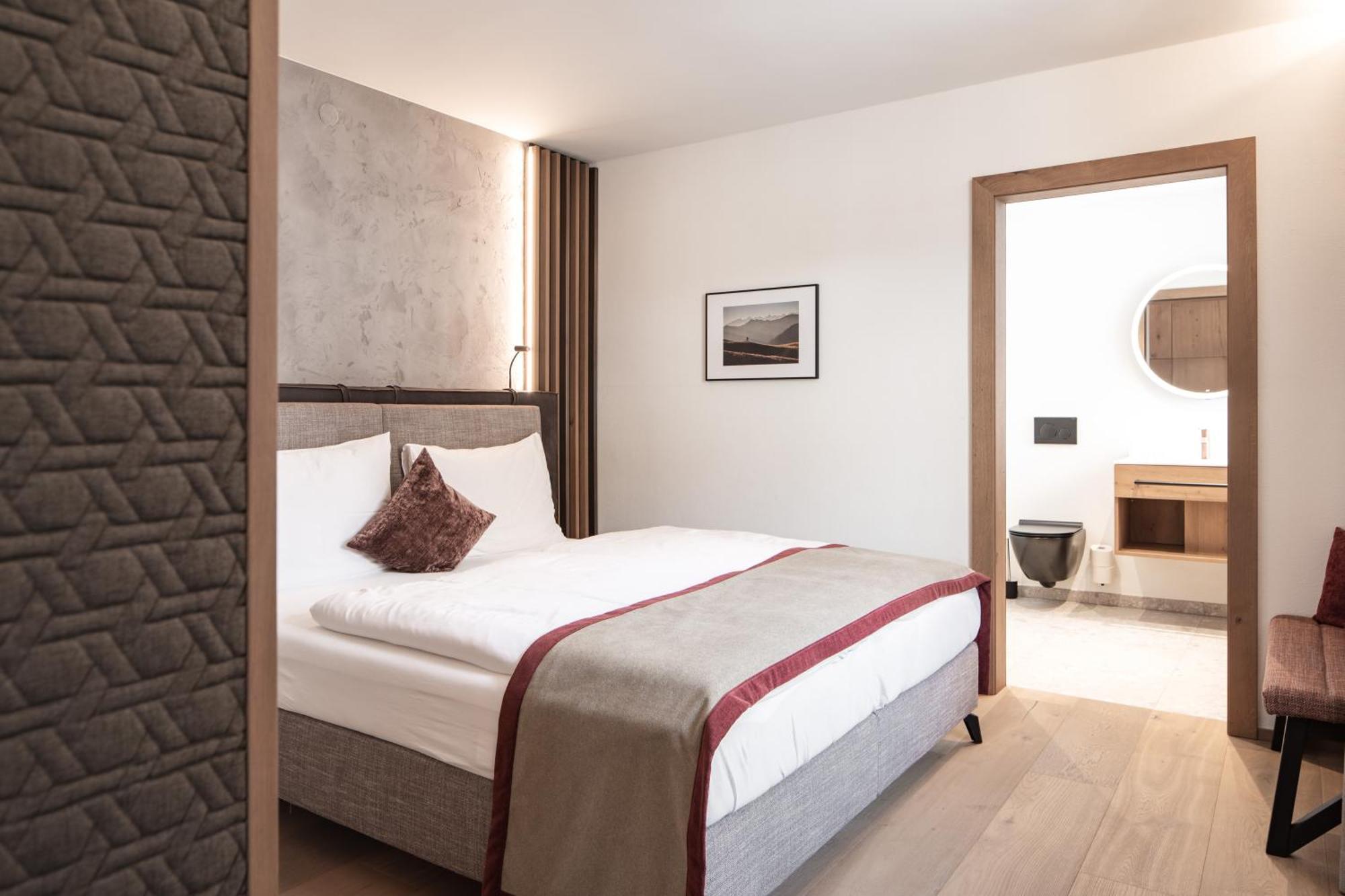 Salzburg Hotel 4*